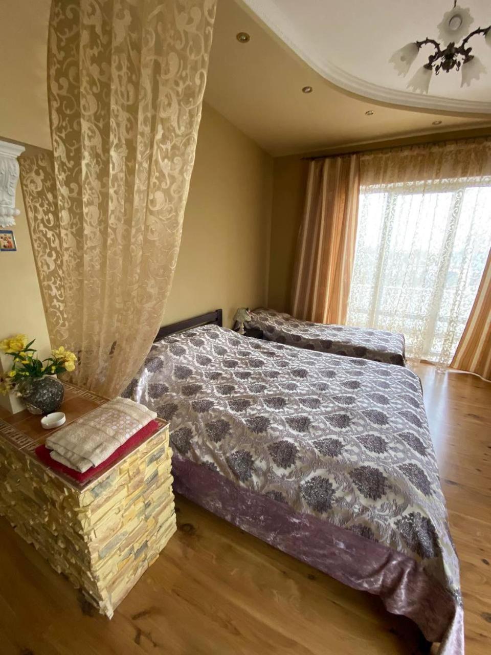Готель Алекс Lutsk Exterior photo